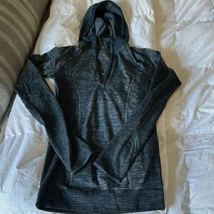 Lululemon base layer long sleeve